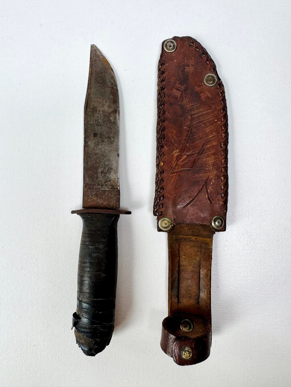 WWII USN Robeson ShurEdge No. 20 Mark 1 Knife Leather Sheath